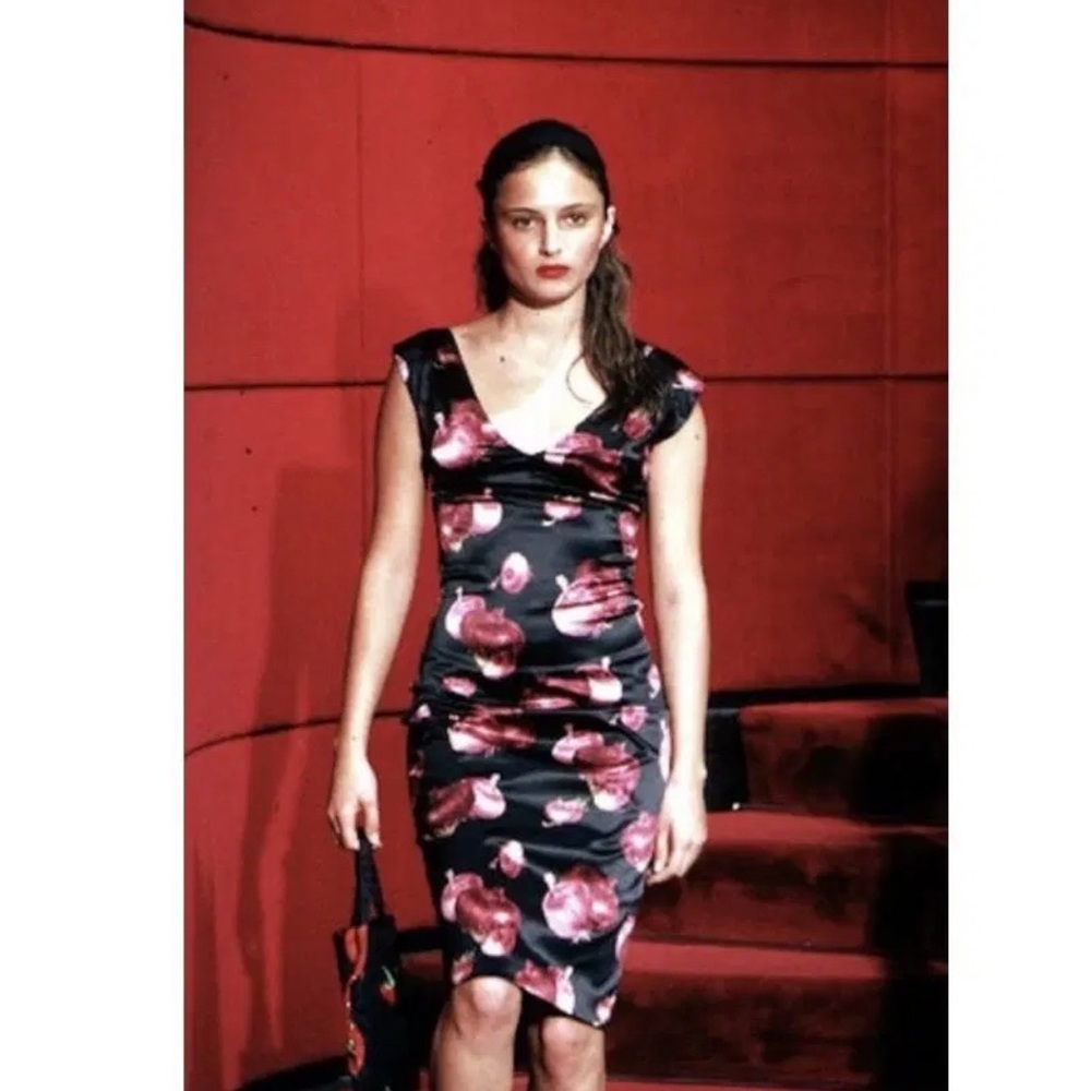 D&G Red Onion Print Mini Dress Black